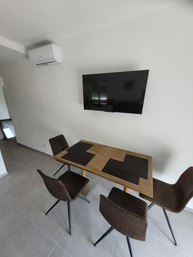 Harizma Apartment Primosten Bagian luar foto