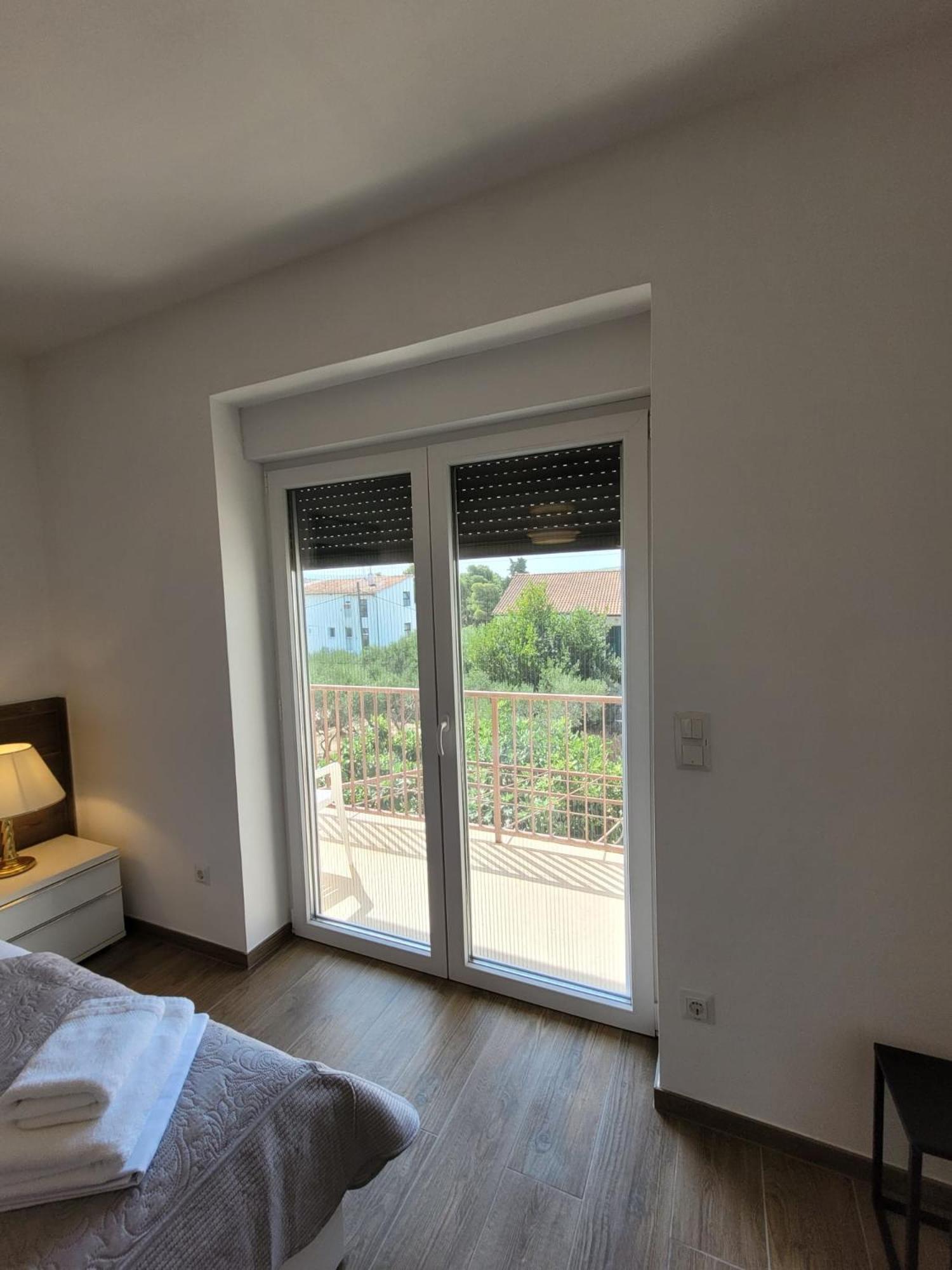 Harizma Apartment Primosten Bagian luar foto